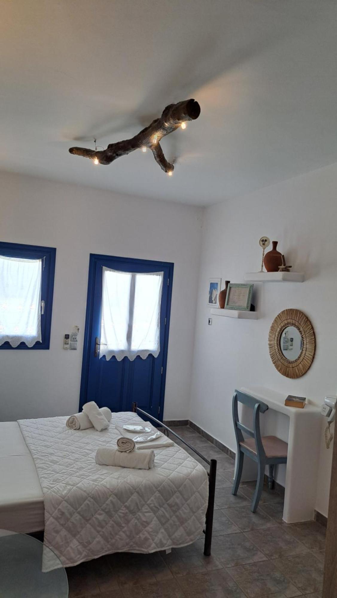 Margarita'S Rooms Folégandros Exteriér fotografie