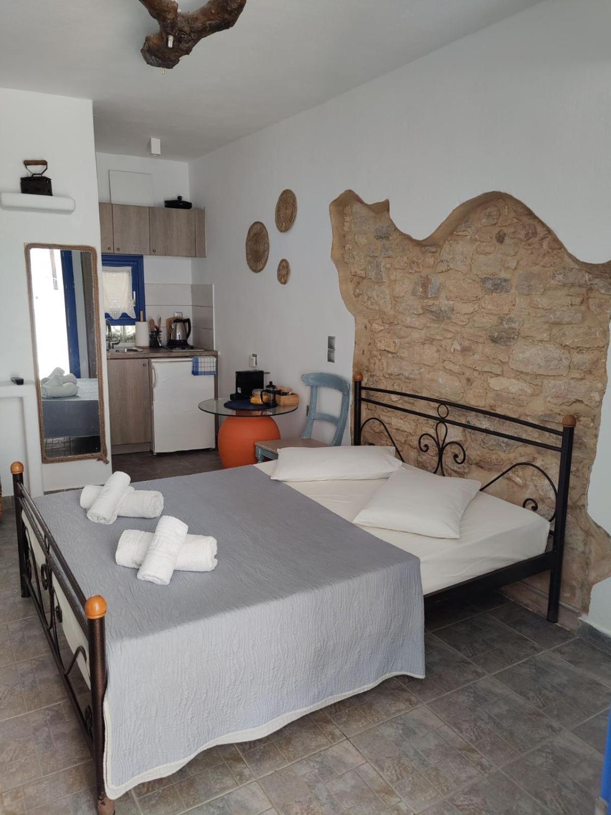Margarita'S Rooms Folégandros Exteriér fotografie